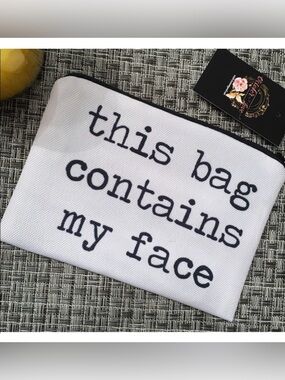 Makeup Bag 💗
